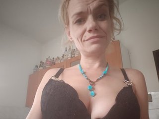 evittaellite1- Porn Show