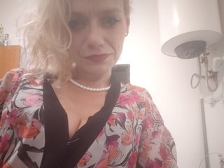evittaellite1- Porn Show