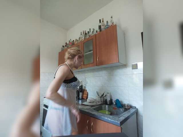 evittaellite1- live cam on BongaCams