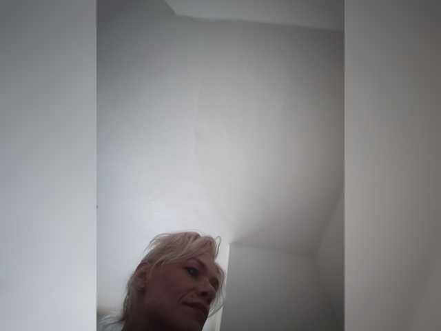 evittaellite1- live cam on BongaCams