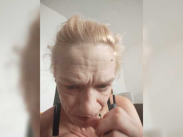 evittaellite1- live cam on BongaCams