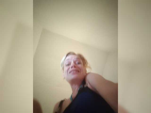 evittaellite1- live cam on BongaCams