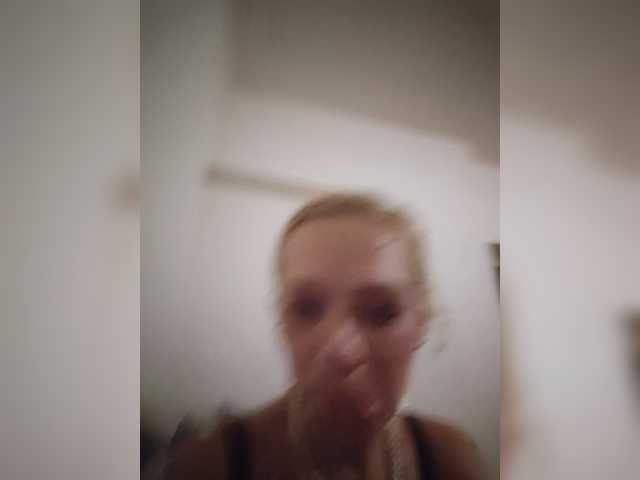 evittaellite1- live cam on BongaCams