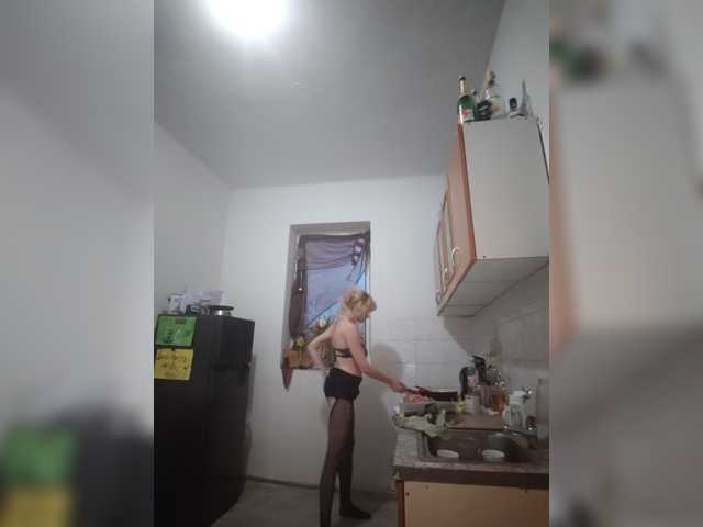 evittaellite1- live cam on BongaCams