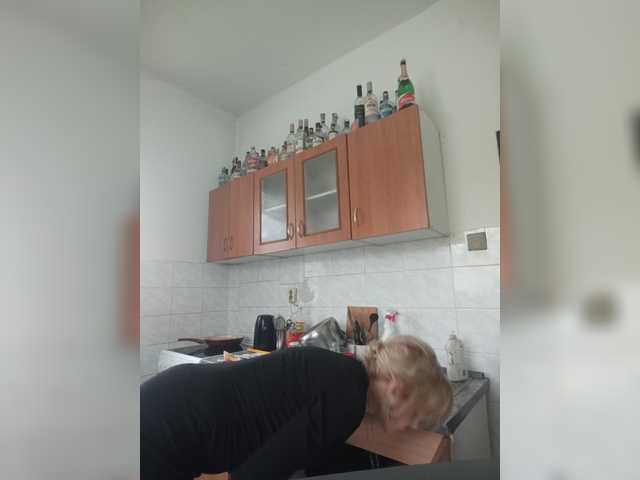 evittaellite1- live cam on BongaCams