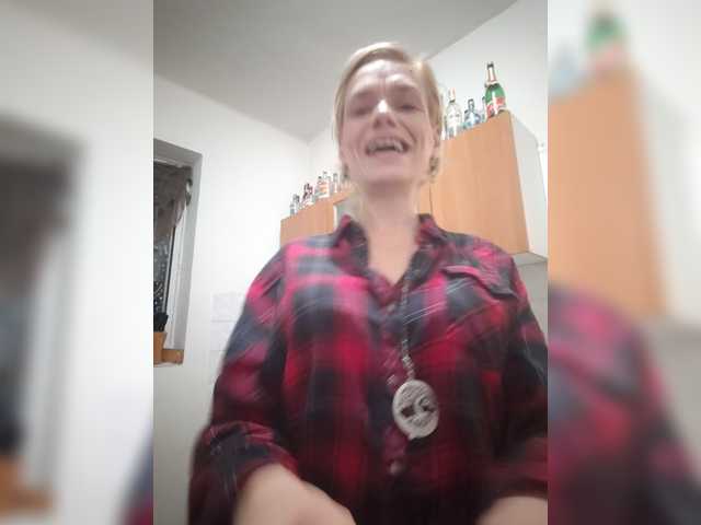 evittaellite1- live cam on BongaCams