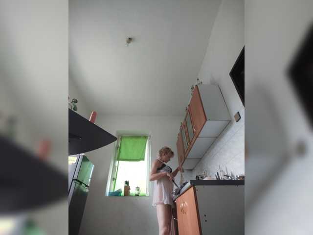 evittaellite1- live cam on BongaCams