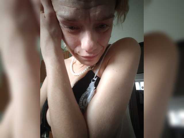 evittaellite1- live cam on BongaCams