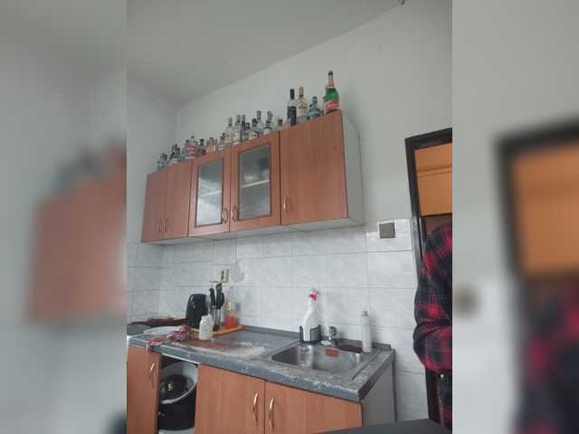evittaellite1- live cam preview