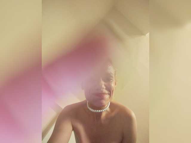 evittaellite1-, en vivo ahora en BongaCams