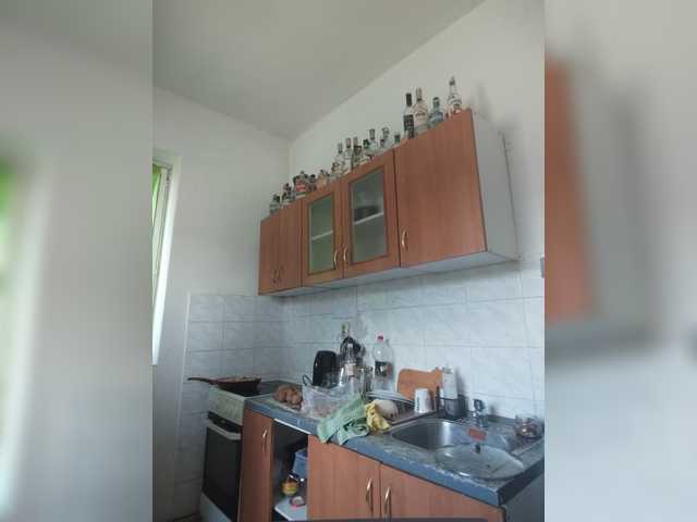 evittaellite1- live webcam show
