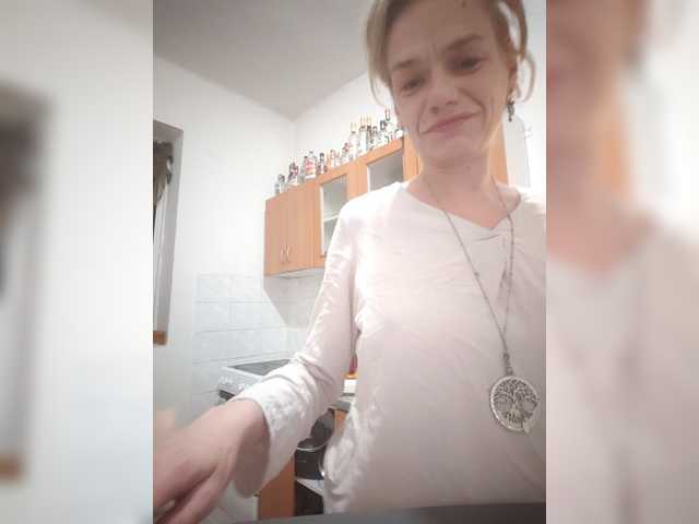 evittaellite1- live cam on BongaCams