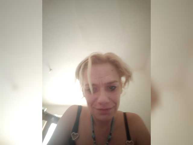 evittaellite1- live cam on BongaCams