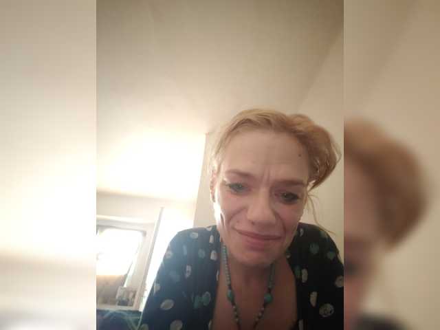 evittaellite1- live cam on BongaCams