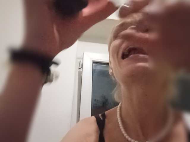 evittaellite1- live cam on BongaCams