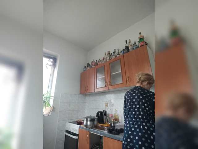evittaellite1-, live now on BongaCams