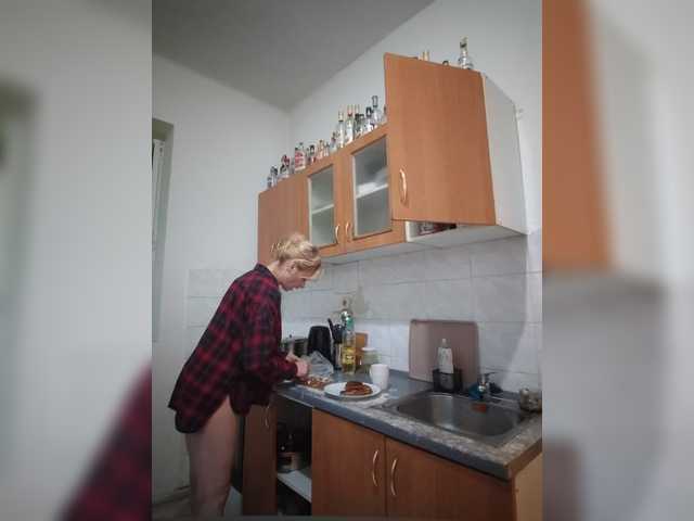 evittaellite1- live cam