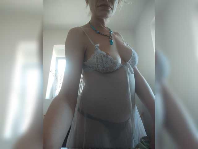 evittaellite1- live cam on BongaCams