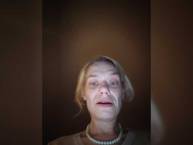 evittaellite1- live cam on BongaCams