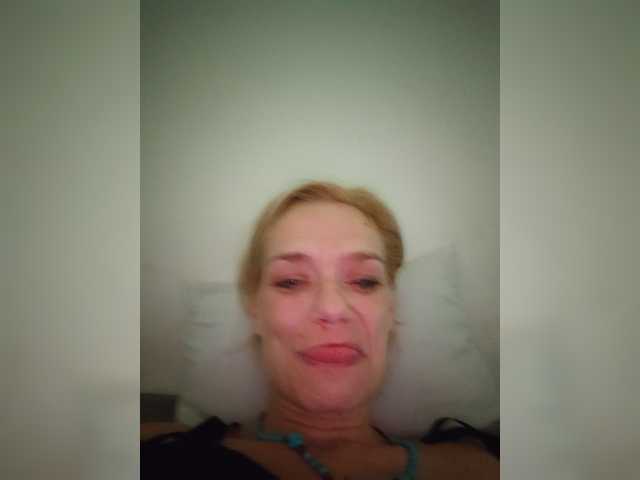 evittaellite1- live cam on BongaCams