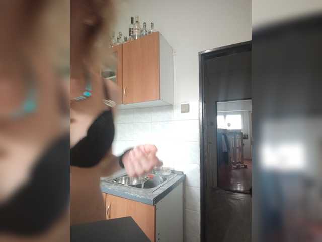 evittaellite1- live cam on BongaCams