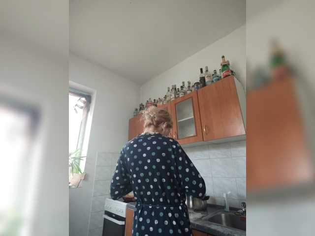 evittaellite1-, en directo ahora en BongaCams