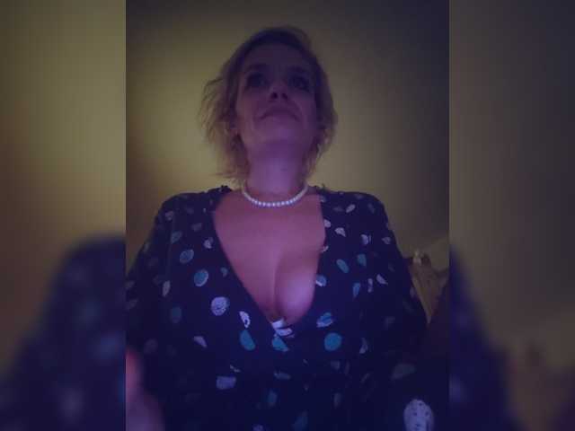 evittaellite1- live cam on BongaCams