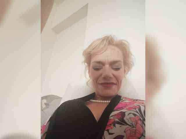 evittaellite1- Sex Cam Show