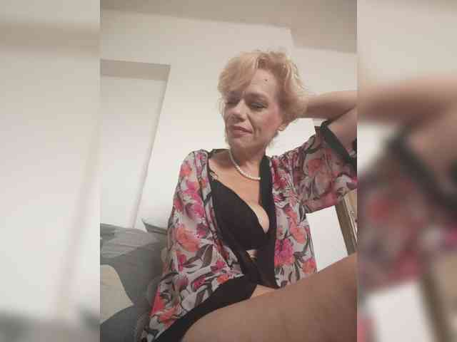 evittaellite1- Sex Cam Show