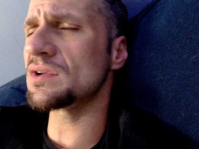 go to chat with Sexystud12