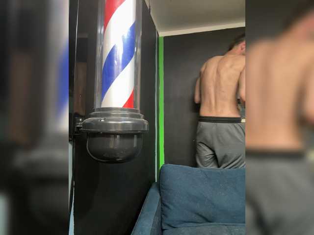 go to chat with Sexystud12