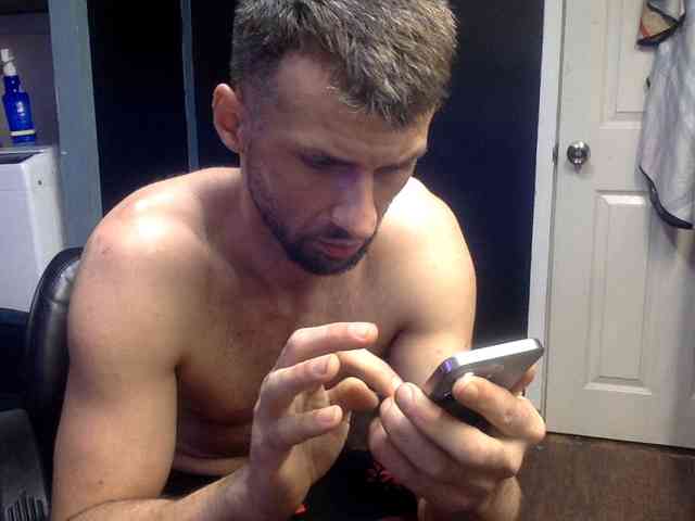 Sexystud12 Live Webcam on BongaCams