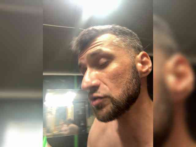 Sexystud12 Sex Cam Show