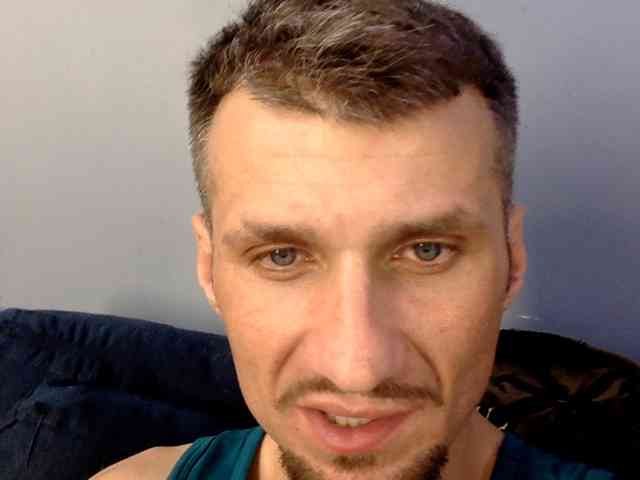 Sexystud12 Live Webcam on BongaCams