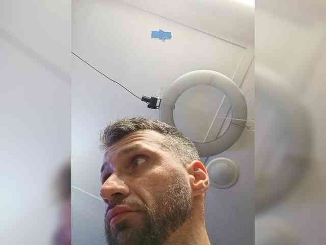 Sexystud12 Sexystud12