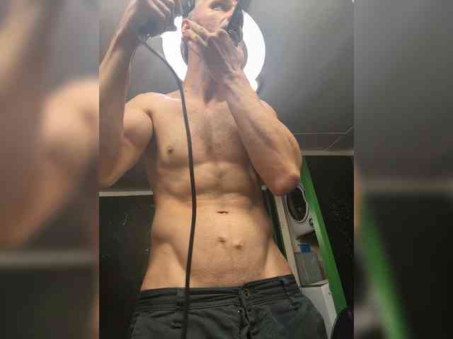Sexystud12 Sex Cam Show