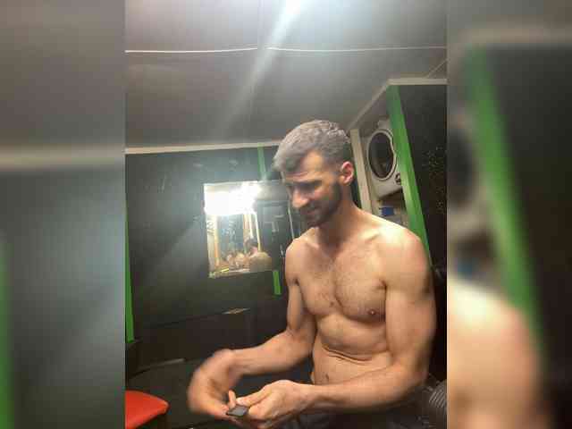 Sexystud12 Sex Cam Show