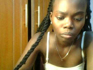 Sweet-petite's Live Webcam