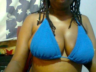 Sweet-petite's Live Webcam
