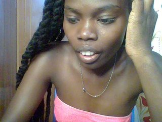 Sweet-petite's Live Webcam