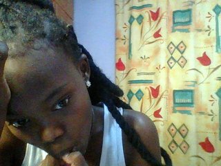 Sweet-petite's Live Webcam