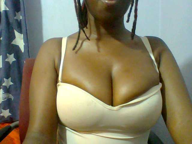 Sweet-petite live webcam show