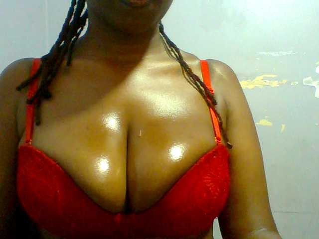 Sweet-petite live cam on BongaCams