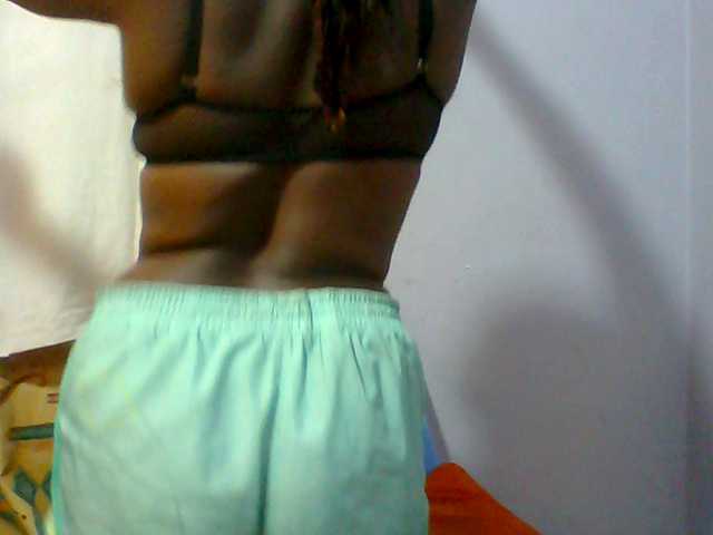 Sweet-petite live cam on BongaCams