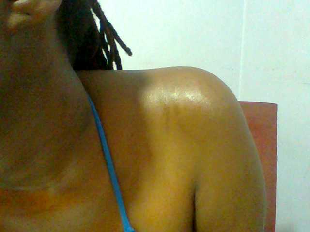 Sweet-petite live cam preview