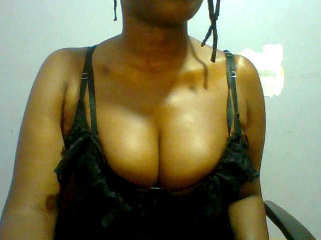 Sweet-petite live cam preview