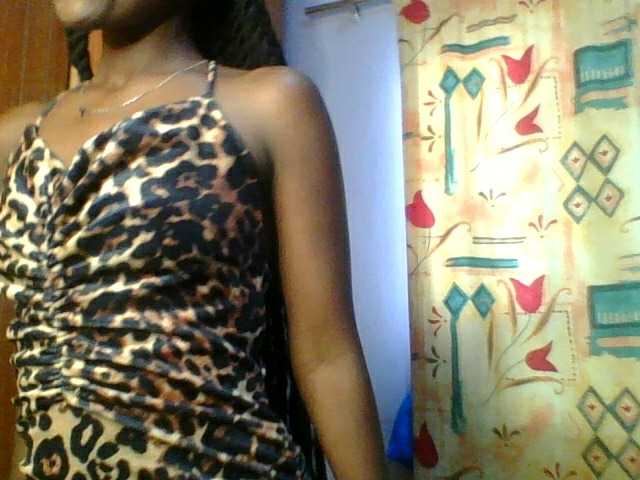 Sweet-petite's BongaCams show and profile