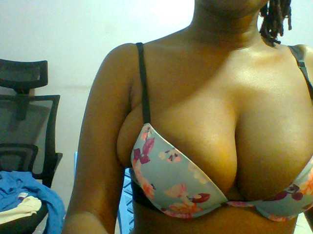Sweet-petite