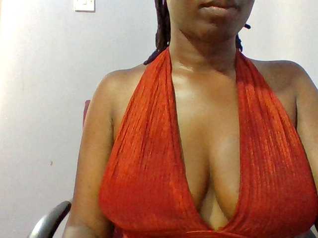 Sweet-petite live cam on BongaCams
