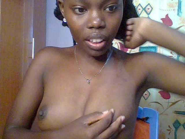 Sweet-petite's BongaCams show and profile